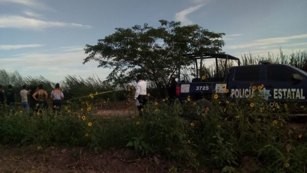 Encuentran asesinado a balazos a un desconocido en el poblado de El Bolsón en Navolato