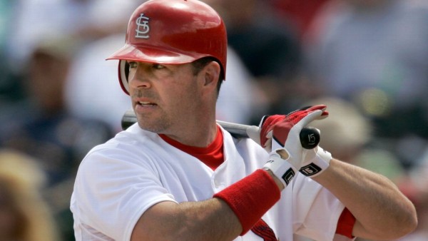 El ex jardinero Jim Edmonds es hospitalizado y sometido a examen del coronavirus