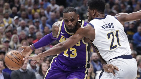 Ni el regreso de LeBron James pudo evitar la paliza a Lakers.