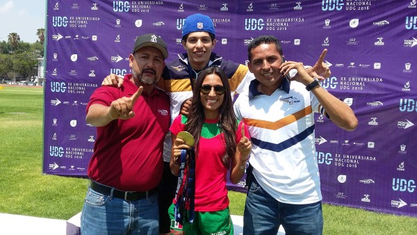 Iza Flores y César Ramírez, tras las marcas para Panamericanos