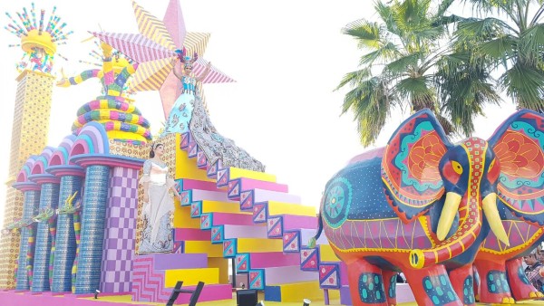 Gusta el cambio de estética en las carrozas reales