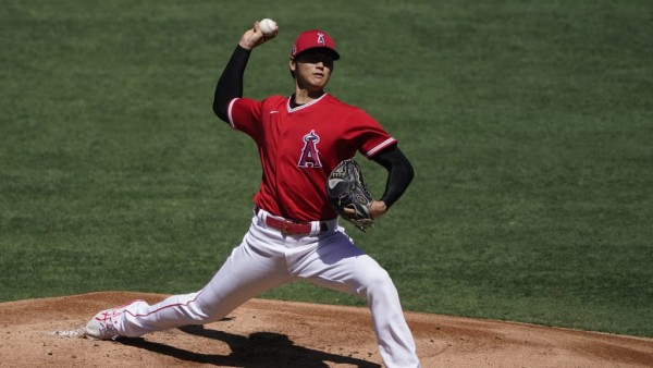 Shohei Ohtani no tiene mayores problemas.