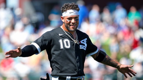 Yoán Moncada llega con sumo entusiasmo para jugar con Medias Blancas