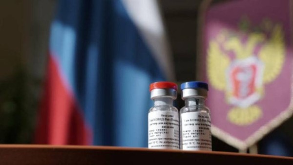 Rusia comenzó distribución del primer lote de vacuna Sputnik V