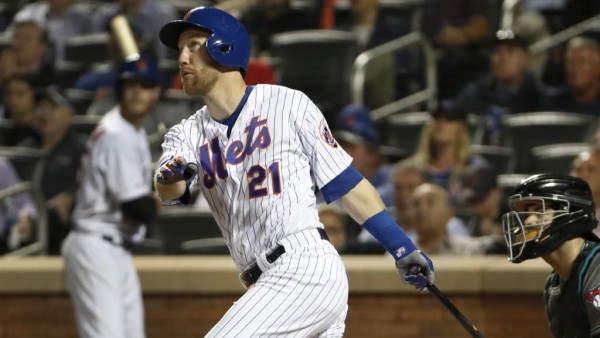 Rangers de Texas en pláticas con Todd Frazier