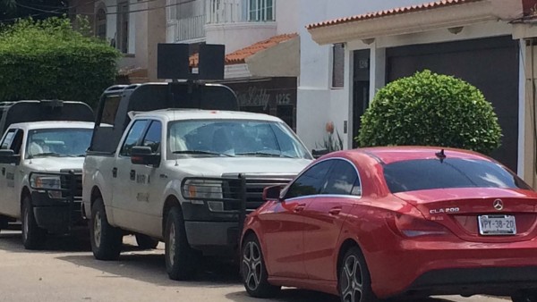 Un detenido, armas y drogas aseguradas en operativo del sábado en Las Quintas, en Culiacán
