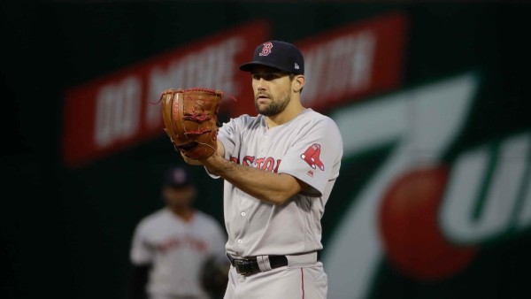 Nathan Eovaldi podría ser reactivado este fin de semana