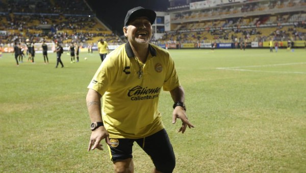 Maradona dedica triunfo de Dorados de Sinaloa a Maduro y Venezuela