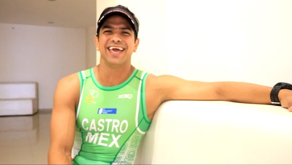 Se prepara escuinapense Luis Castro para Mundial de Triatlón en Rotterdam