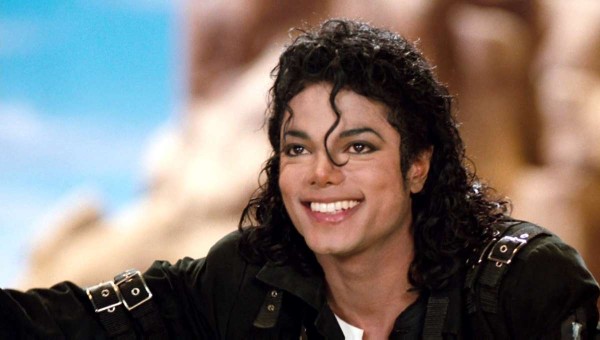 Sony compra catálogo musical de Michael Jackson