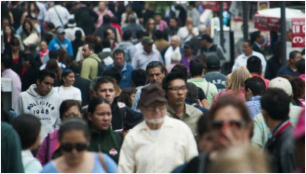 La tasa de crecimiento de la población, que inició su descenso a partir de la década de los setentas del siglo pasado, no disminuyó por primera vez desde hace 45 años y mantuvo el promedio anual de crecimiento de 1.4 por ciento.