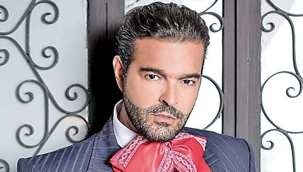 Ricky Martin y Chayanne aconsejan y ayudan a Pablo Montero en su vida familiar