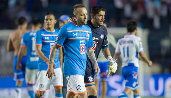 Deja escapar Cruz Azul la victoria ante Puebla