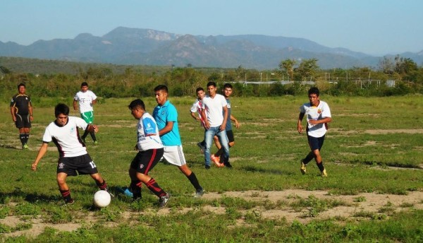 Con toda intensidad arranca el Torneo Intramuros de Futbol Soccer UTESC