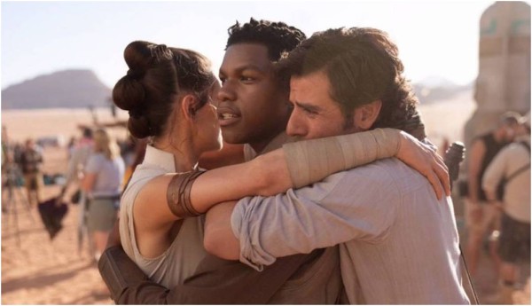 El elenco de la próxima cinta de Star Wars anuncia el fin del rodaje del Episodio IX de la saga