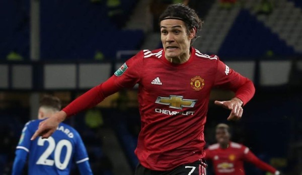 Federación inglesa suspende a Edinson Cavani por tres fechas por usar lenguaje con carga racial