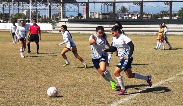 Regresa Liga de Futbol Estudiantil a la actividad este sábado en el Centro Deportivo Benito Juárez