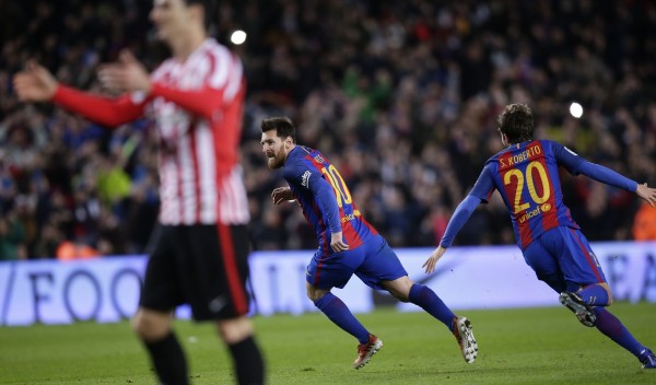 Resuelve Messi de tiro libre pase en la Copa del Rey