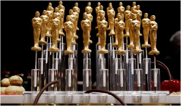 Academia de Hollywood rectifica y no entregará premios Óscar durante anuncios
