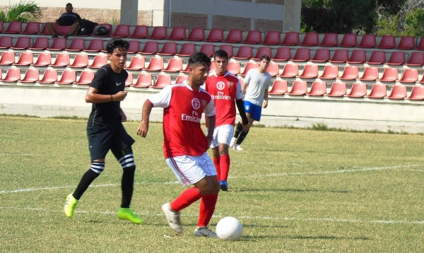 Preparatoria Jaramillo A golea en la Liga de Futbol Estudiantil Mazatlán