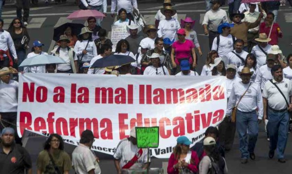 CNTE prepara nuevo choque con la Reforma Educativa por despidos de maestros
