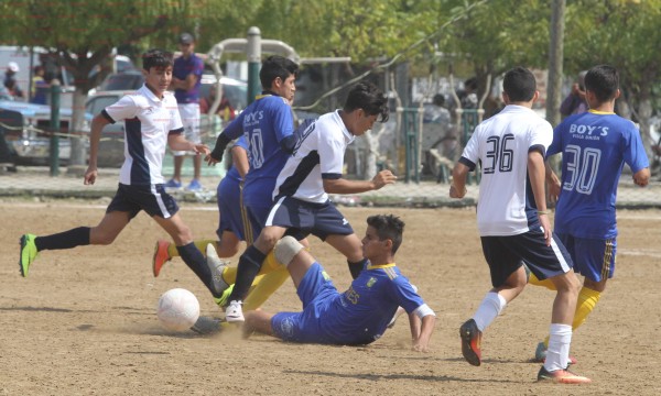 Quedan ocho en la disputa de la corona de la Liga de Futbol Juvenil ‘B’