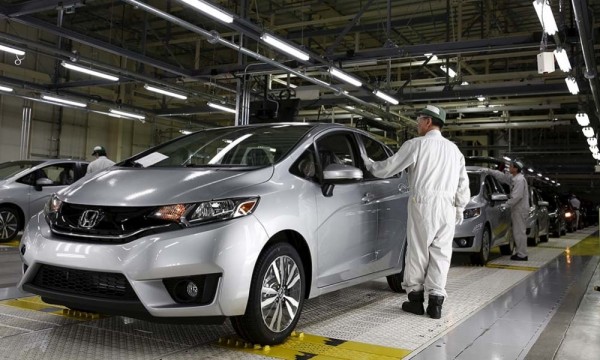 VW, Honda, Ford, Toyota, Audi, Fiat Chrysler y GM suspenden operaciones en MX