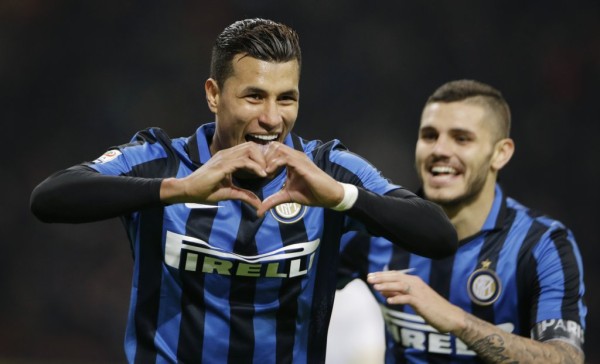 Es Inter de Milán líder absoluto