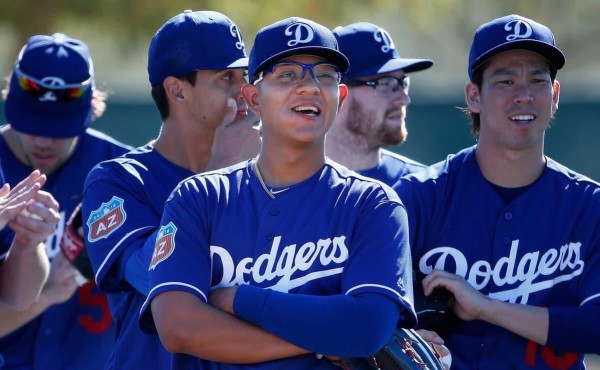 Julio Urías será el quinto abridor de Dodgers de Los Ángeles