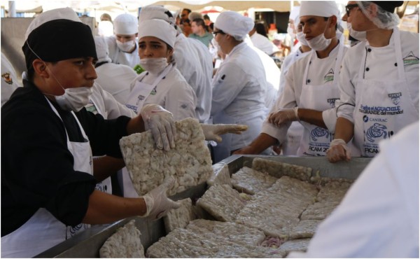 3.5 toneladas de aguachile, la meta para que Culiacán continúe siendo la Capital Mundial de este platillo