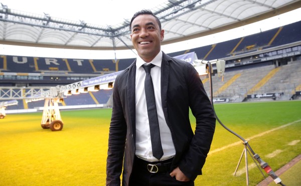 Marco Fabián está a un paso de llegar al futbol turco.