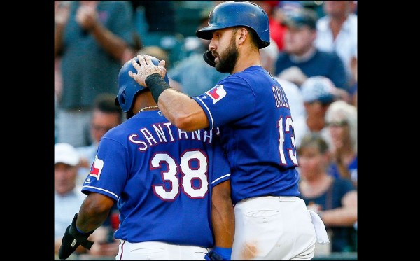Odor y Lynn guían al triunfo de Rangers en arranque de segunda mitad