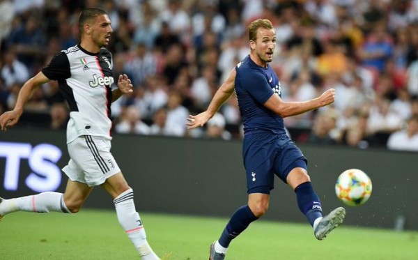 Harry Kane da la vuelta al mundo con su gol.