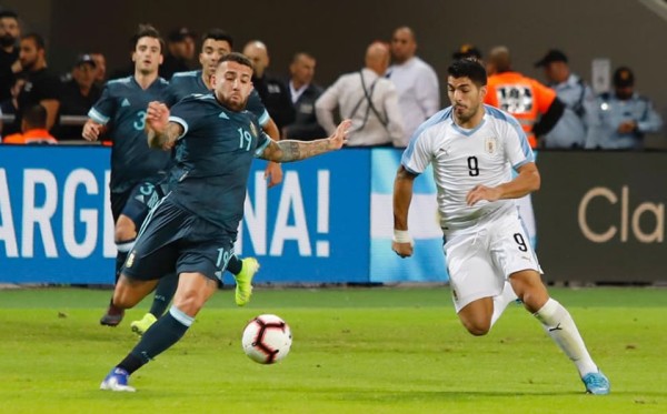 Con gol de Messi de último minuto, Argentina logró empatar ante Uruguay
