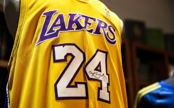 Lakers no realizará eventos para conmemorar un año de la muerte de Kobe Bryant