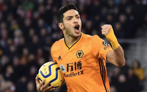 Leyenda de Wolves aún no considera a Raúl Jiménez un delantero de clase mundial