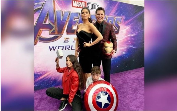 Ana Bárbara presume fotos en premier de Avengers: Endgame