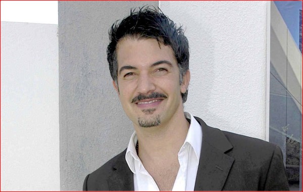 Escribirá su biografía Fernando del Solar