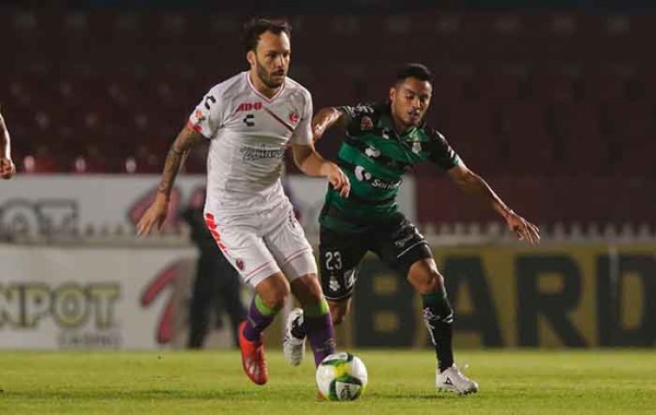 Veracruz se niega a morir y empata en casa con Santos Laguna
