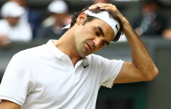 Roger Federer se somete a una operación de la rodilla derecha; perderá la temporada de arcilla