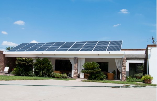 Ahorro y estética con paneles solares
