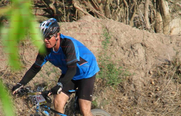 Se esperan unos 100 competidores en la carrera.