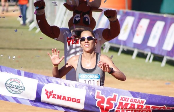 México se adueña de los 42K femeniles del Gran Maratón Pacífico