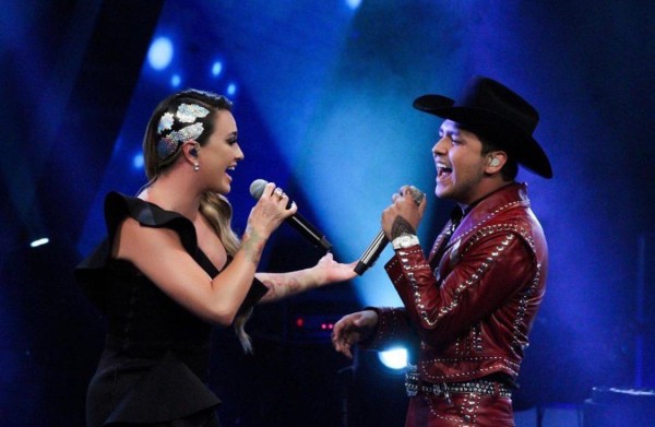 María José y Christian Nodal hacen dueto en La Voz México