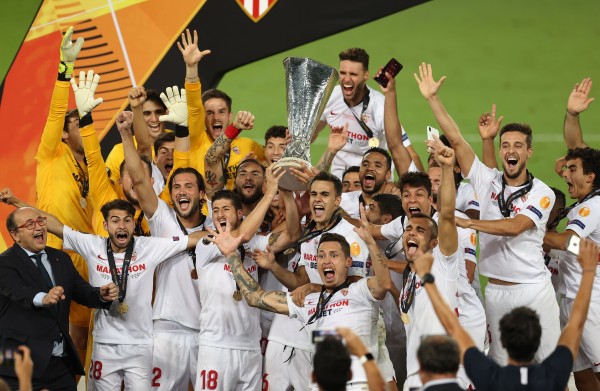 Sevilla celebra su título. Foto: Twitter @EuropaLeague