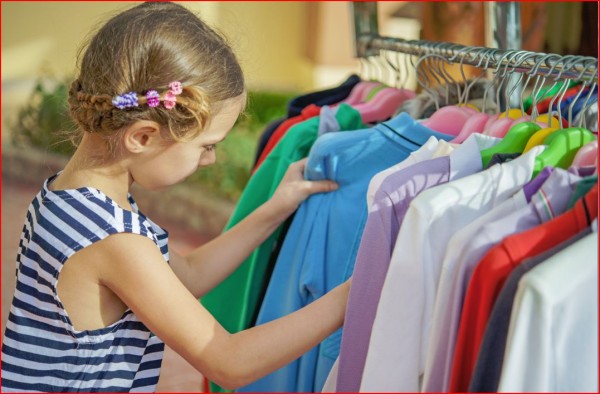 ¿Cuánto cuesta criar a un hijo hasta los 17 años? Haz tus cuentas