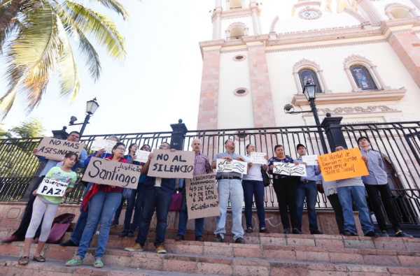 Se manifiestan periodistas exigiendo justicia por Santiago Barroso, reportero asesinado en Sonora