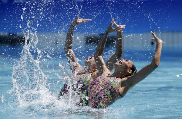 Mexicanas logran pase a la final de nado sincronizado