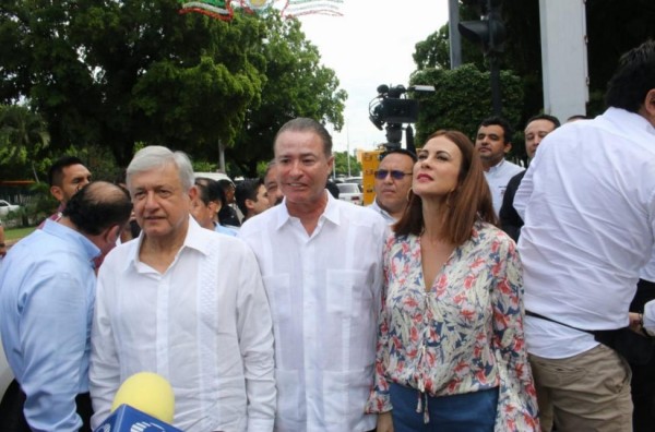 Promete López Obrador más de 8 mil 700 millones de pesos de plan de inversión para Sinaloa