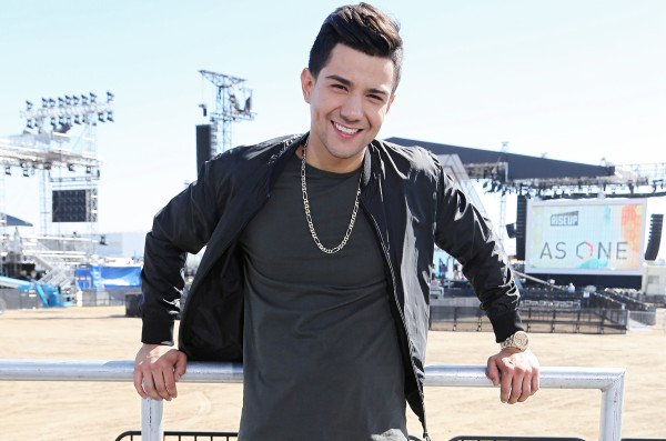 Luis Coronel lanza App
